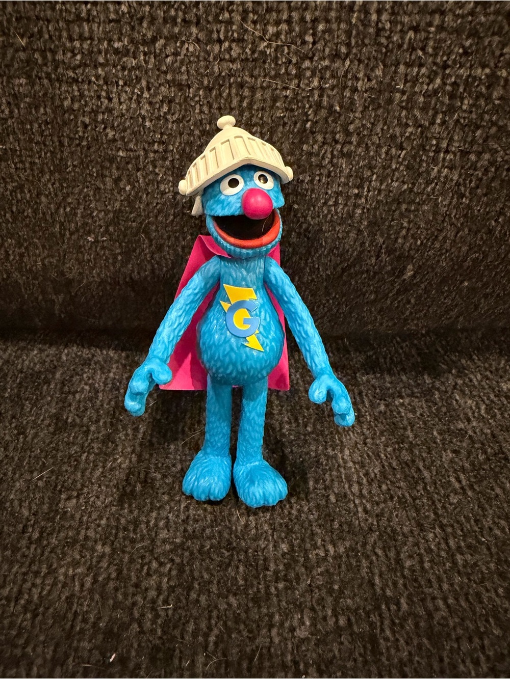 Sesame Street Grover blind bag figure